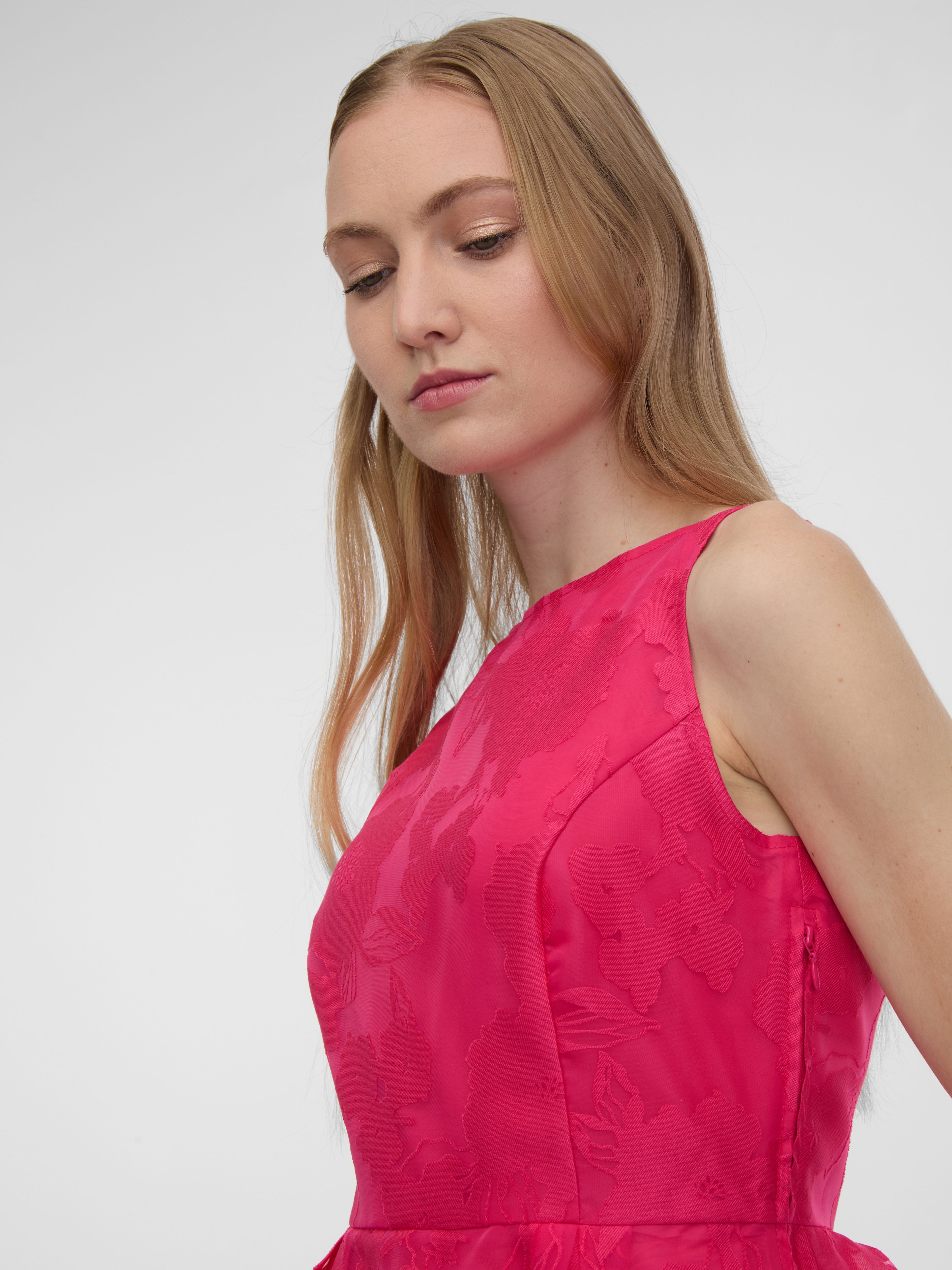 dunkelrosa-damenkleid-mit-dekorativen-details-orsay-orsay-at-der
