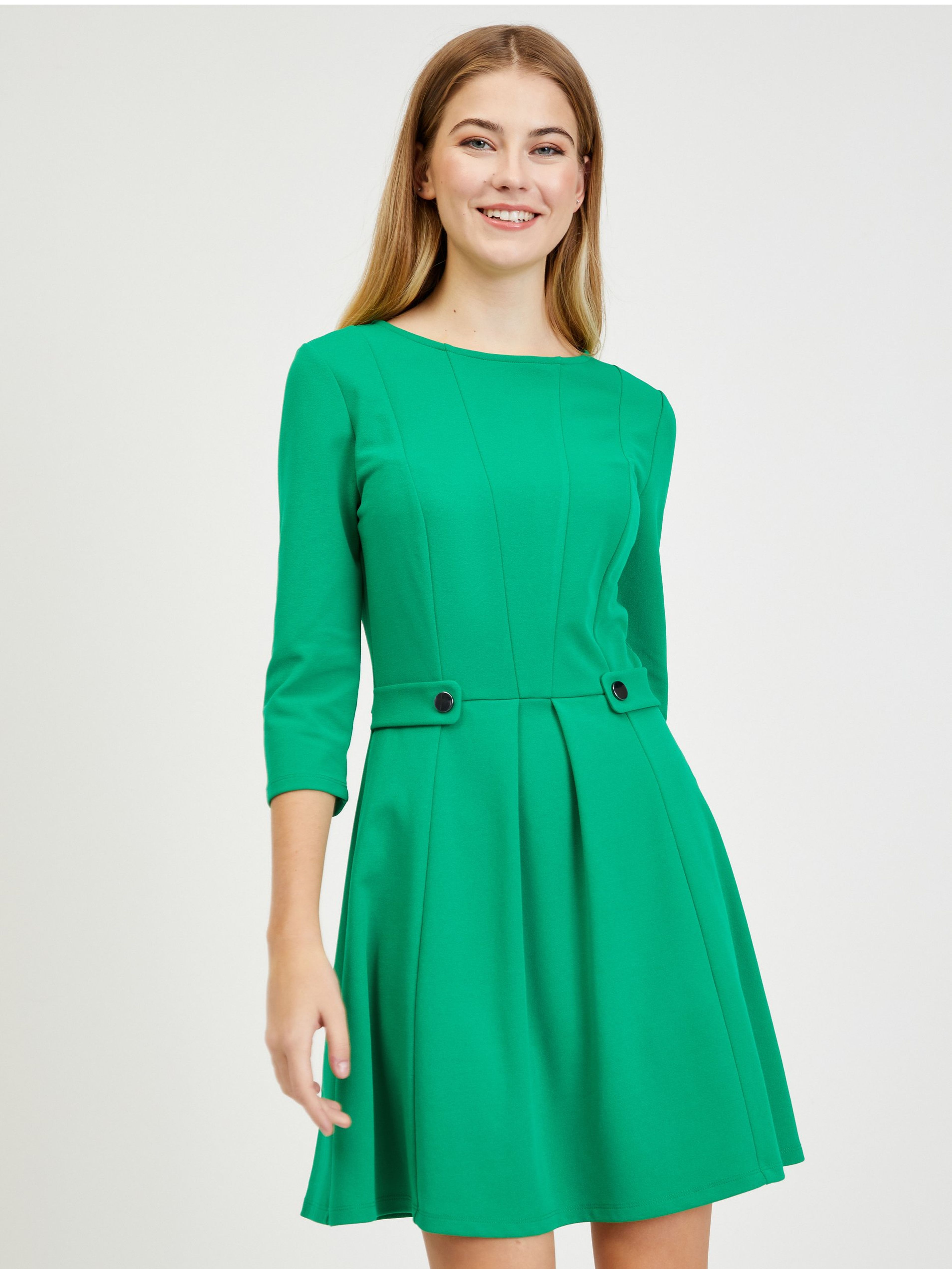 Grünes Damenkleid ORSAY