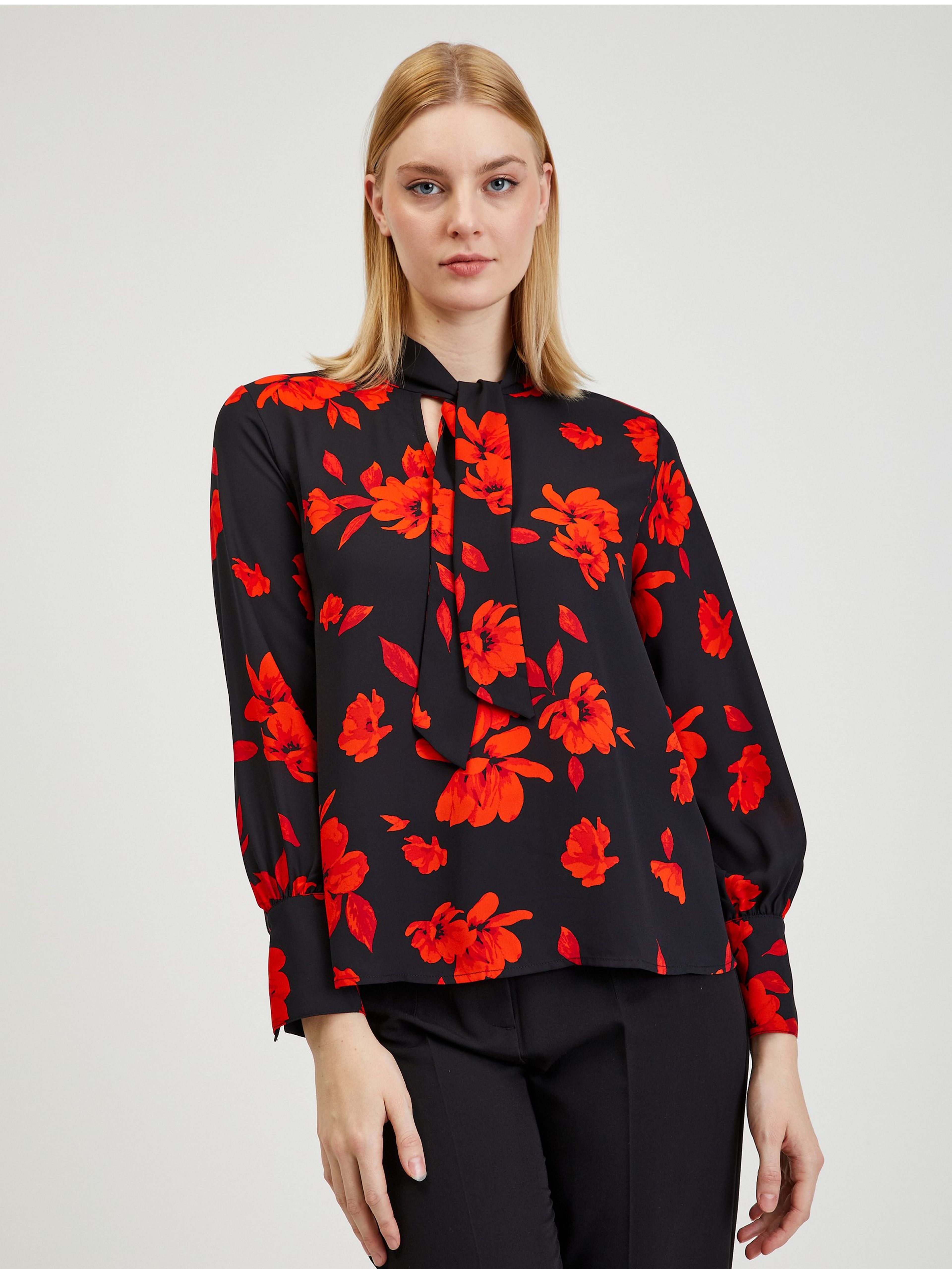 Rdeče-črna ženska cvetlična bluza ORSAY