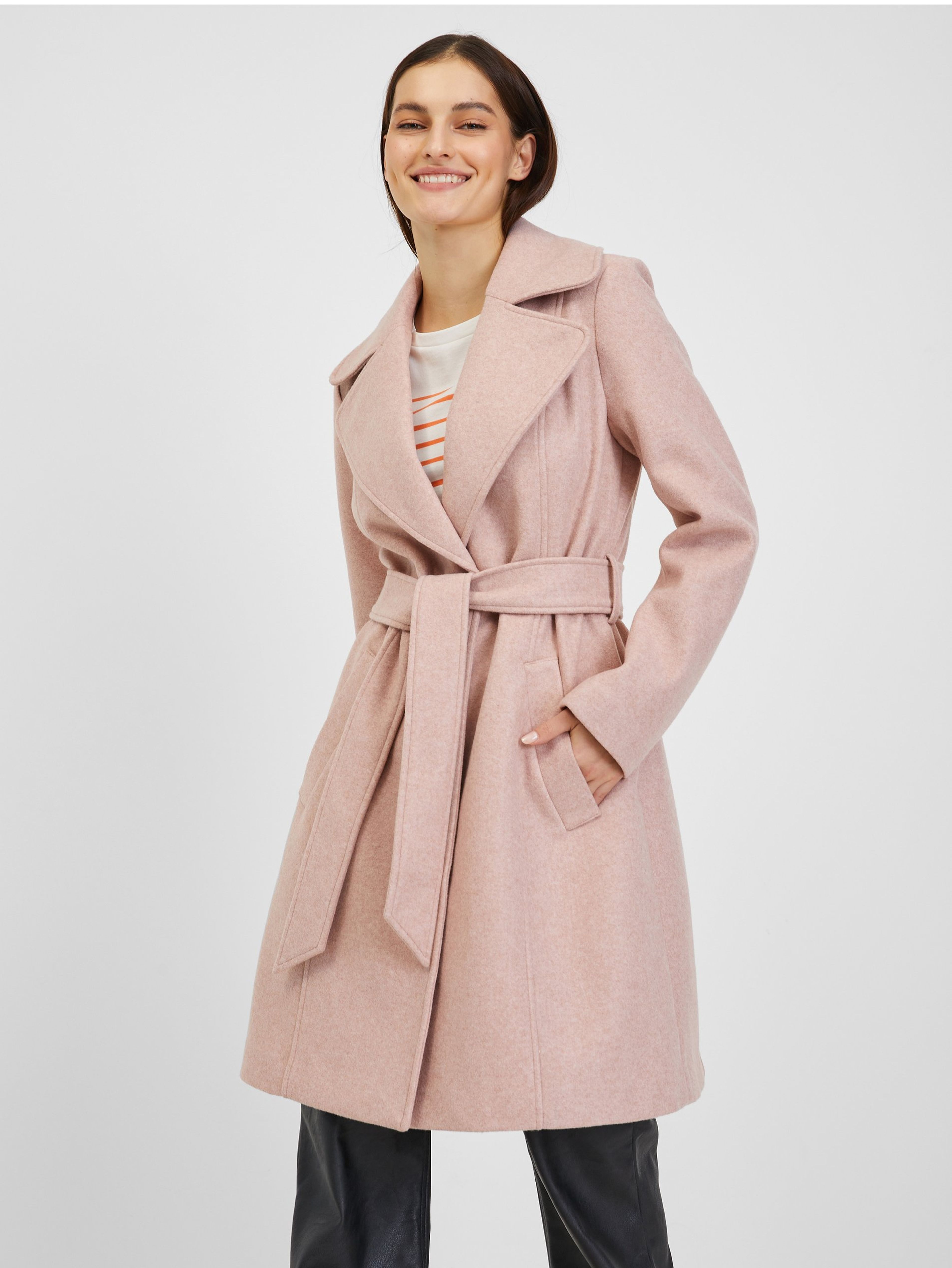 Ružový dámsky zimný kabát s opaskom ORSAY