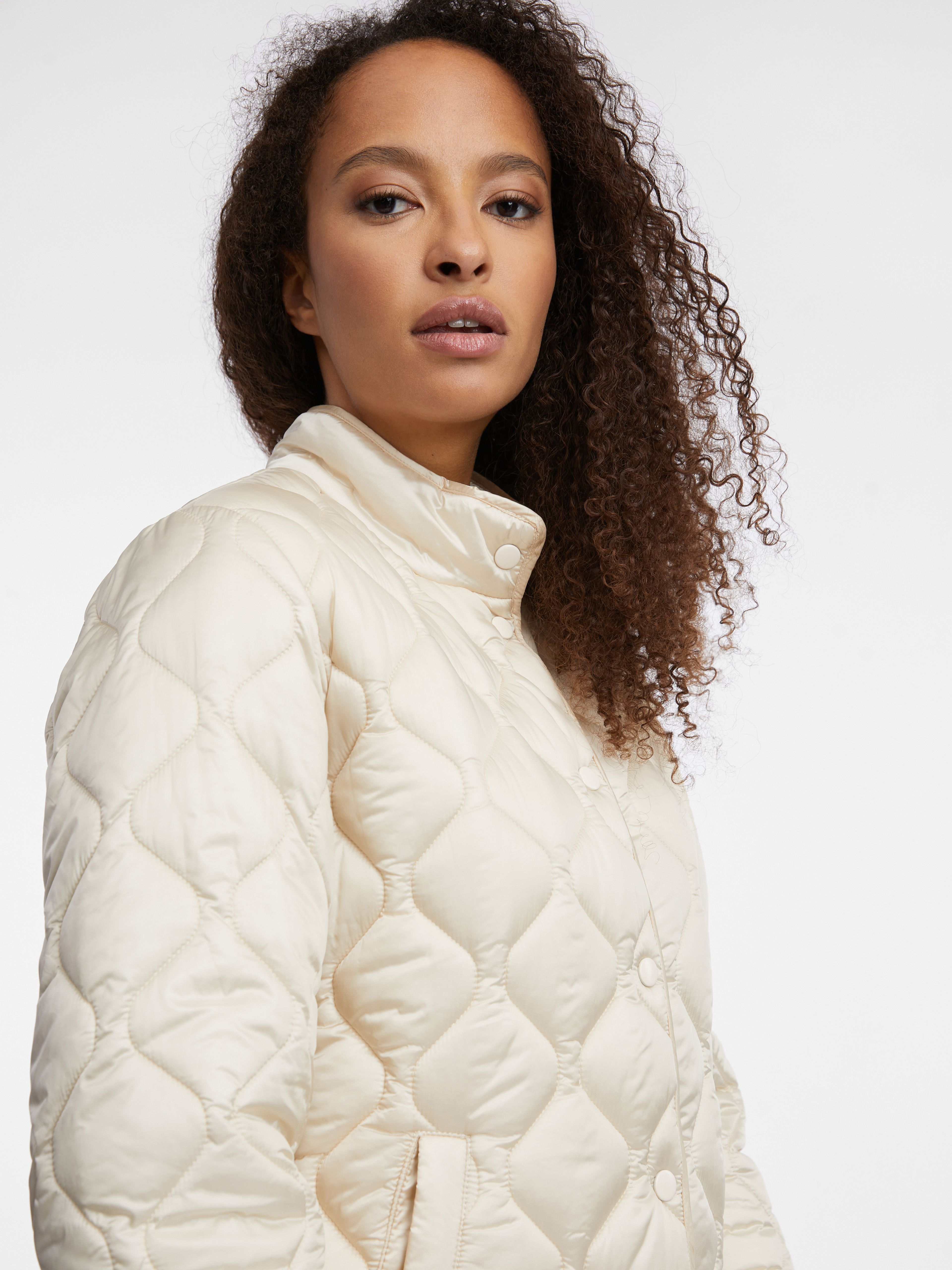 leichte-cremefarbene-damen-steppjacke-orsay-orsay-de-der