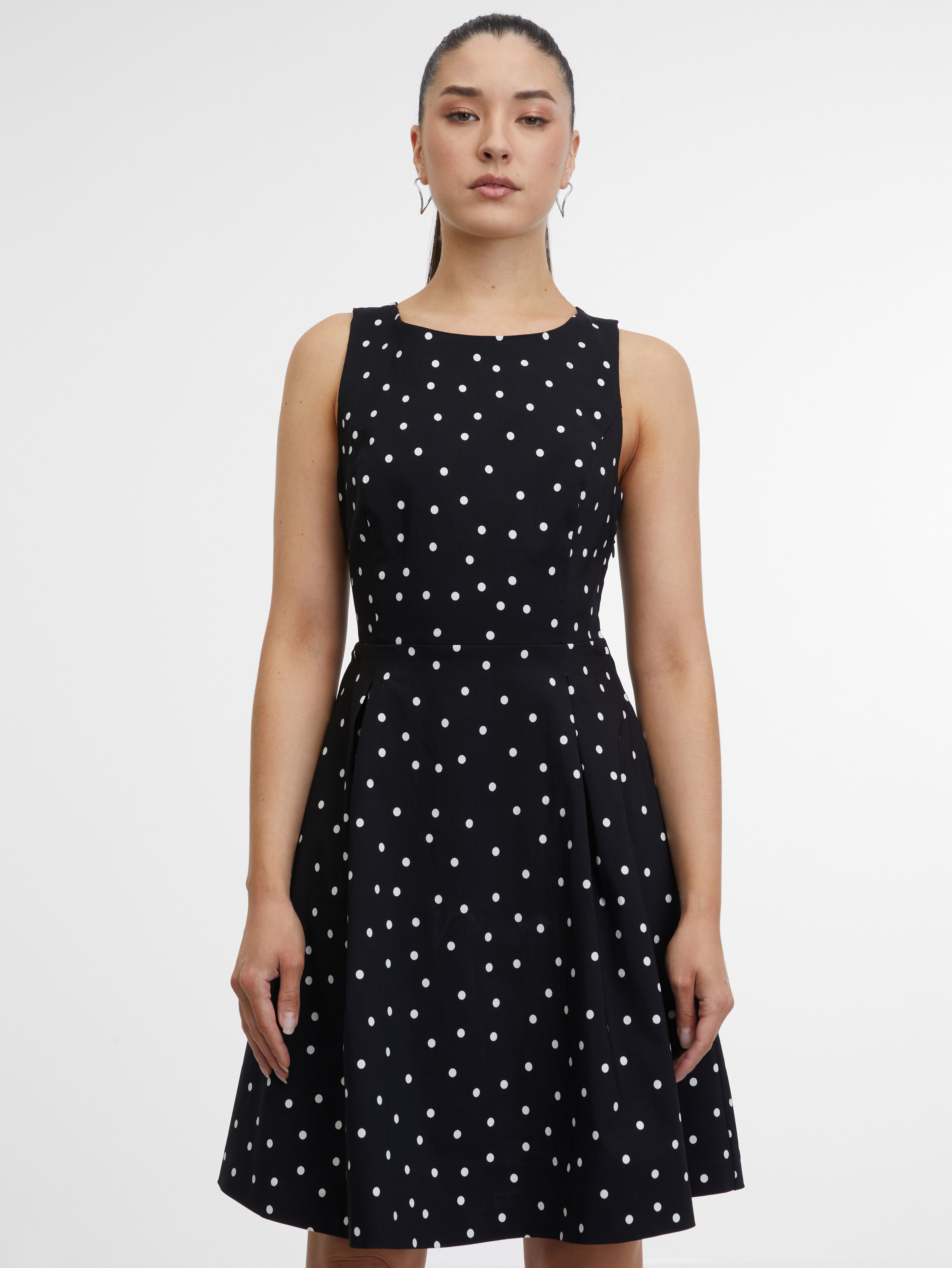 Černé dámské puntíkované šaty ORSAY