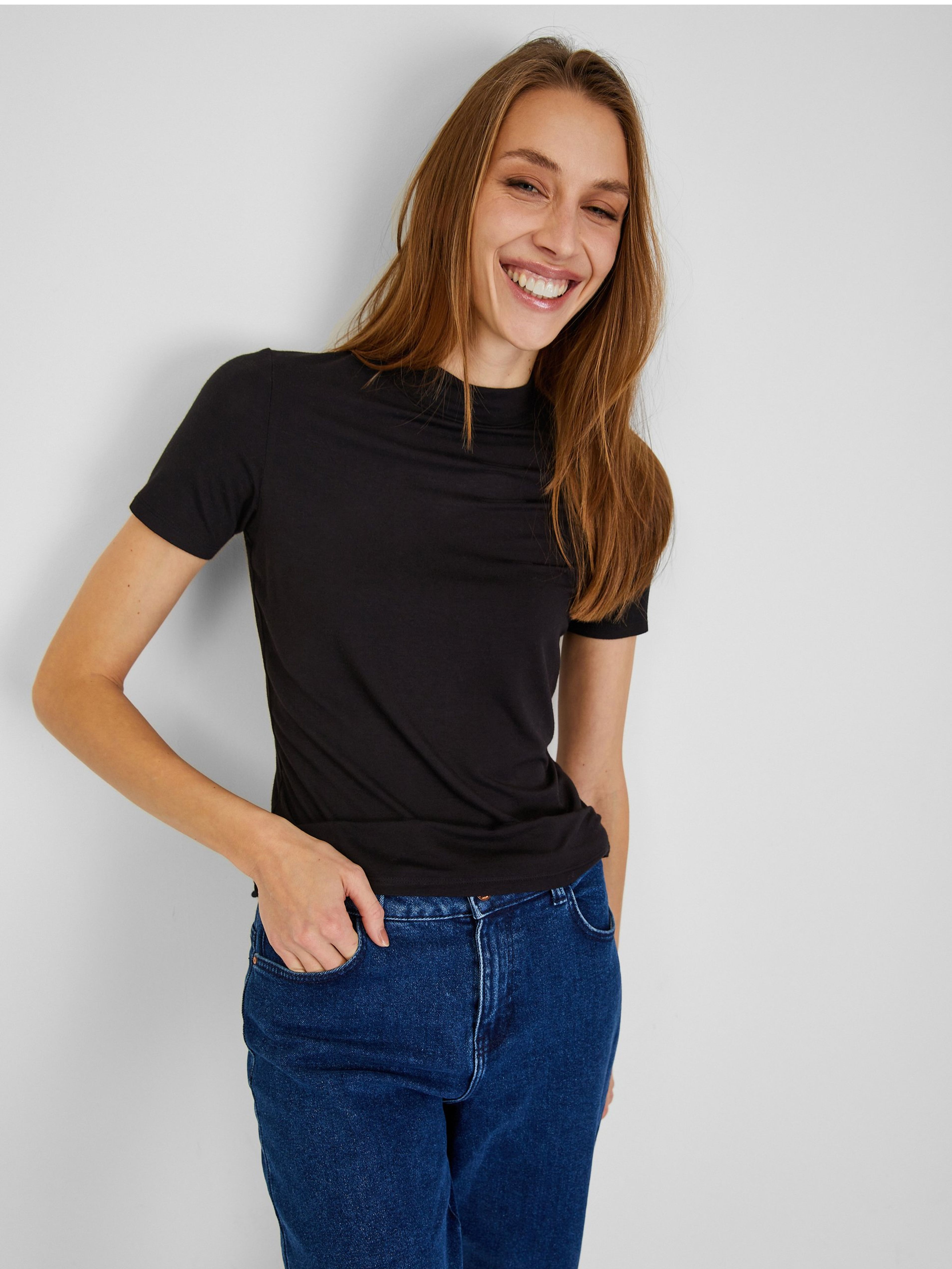Schwarzes Damen-T-Shirt ORSAY