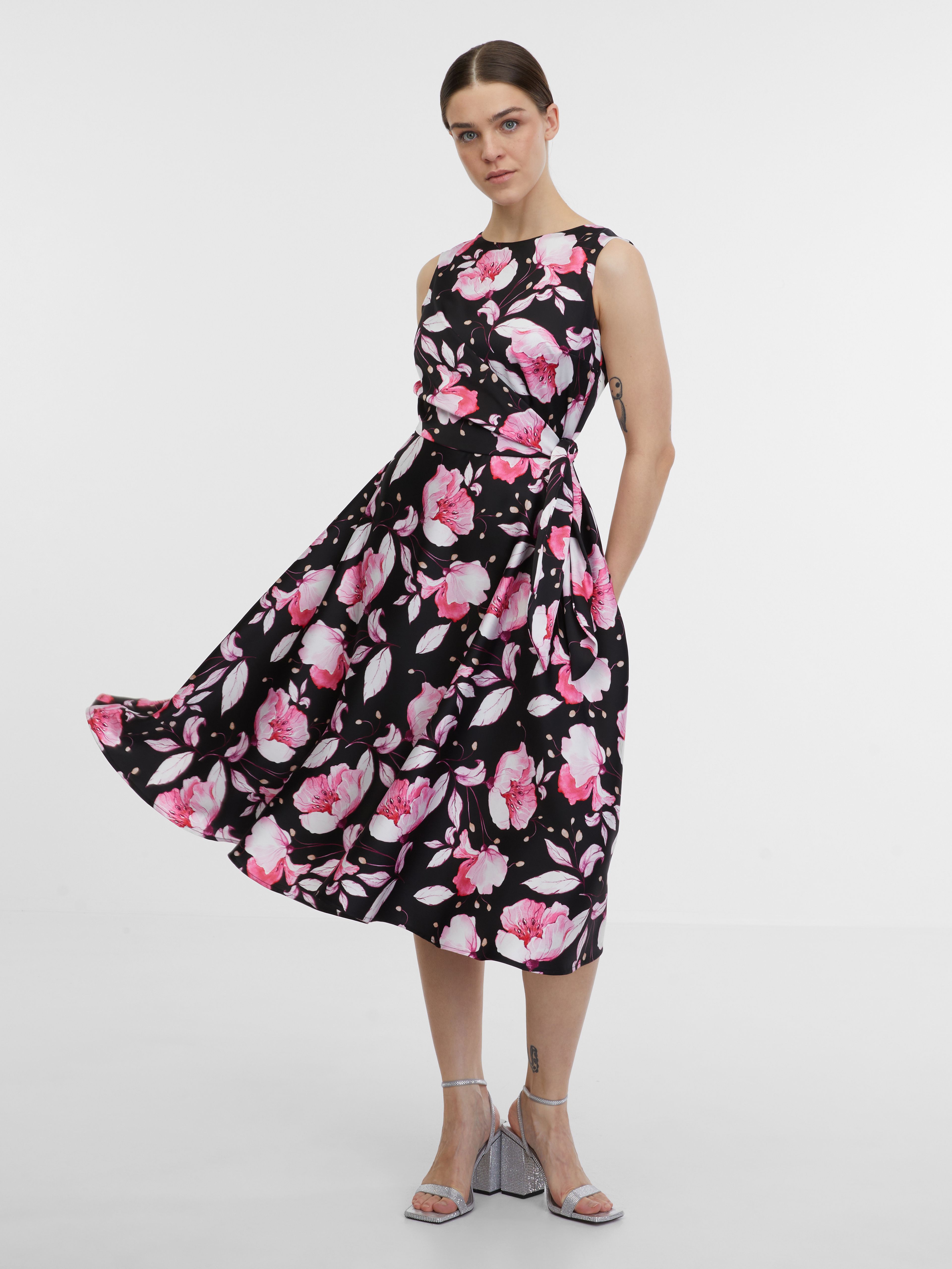 Ružovo-čierne dámske kvetinové midi šaty ORSAY