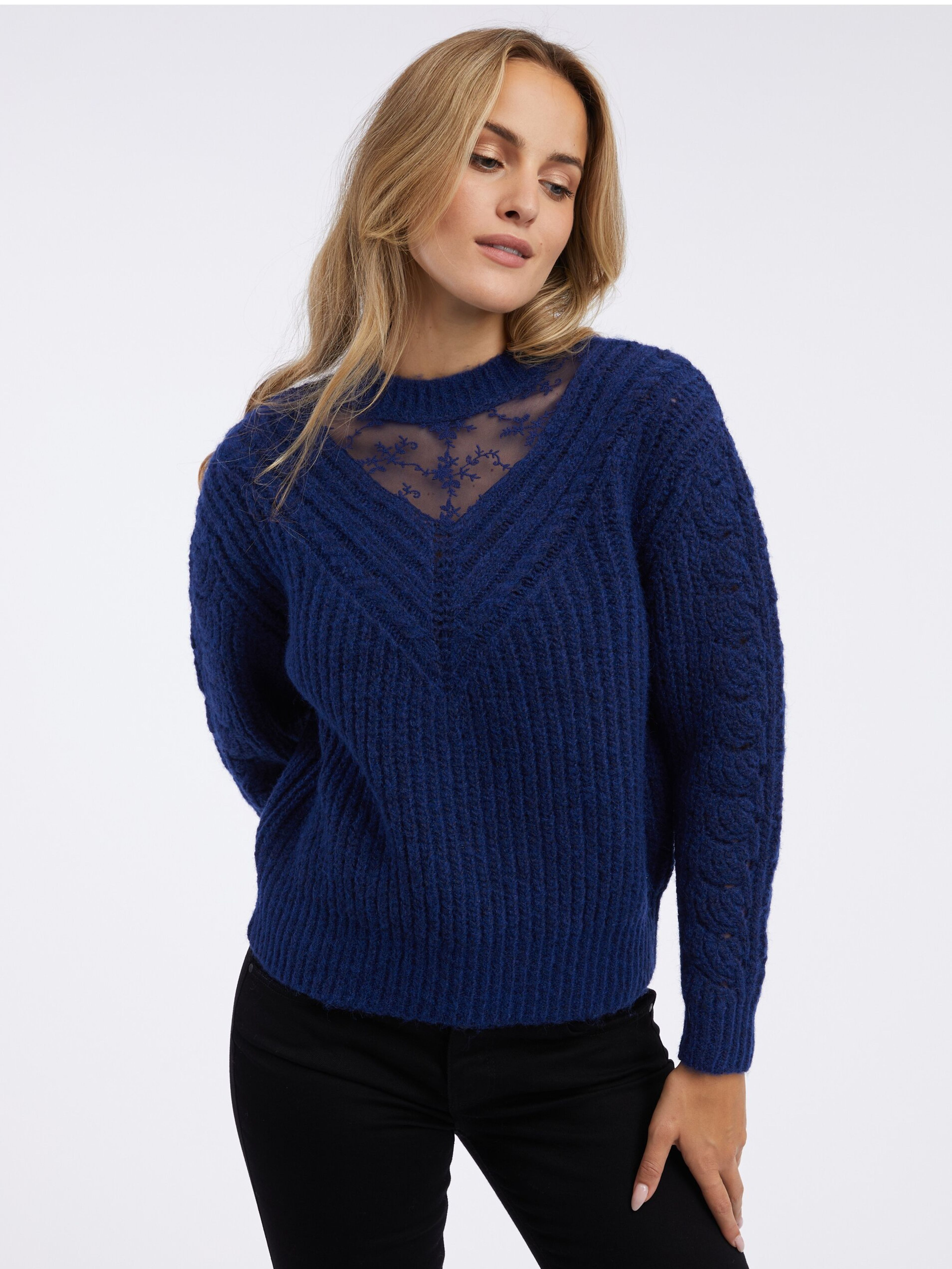 Granatowy sweter damski z koronką ORSAY