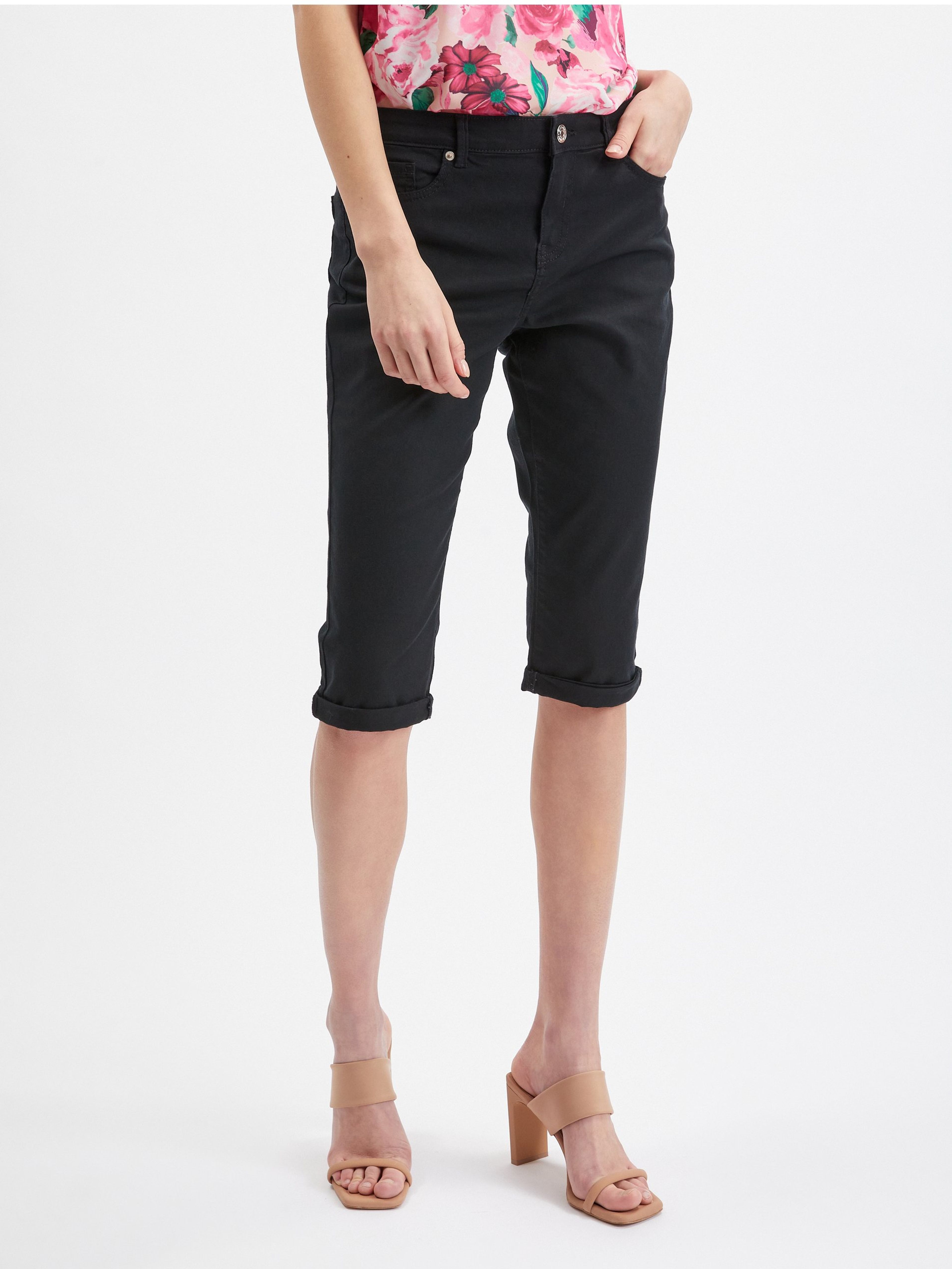 Czarne damskie jeansy capri ORSAY