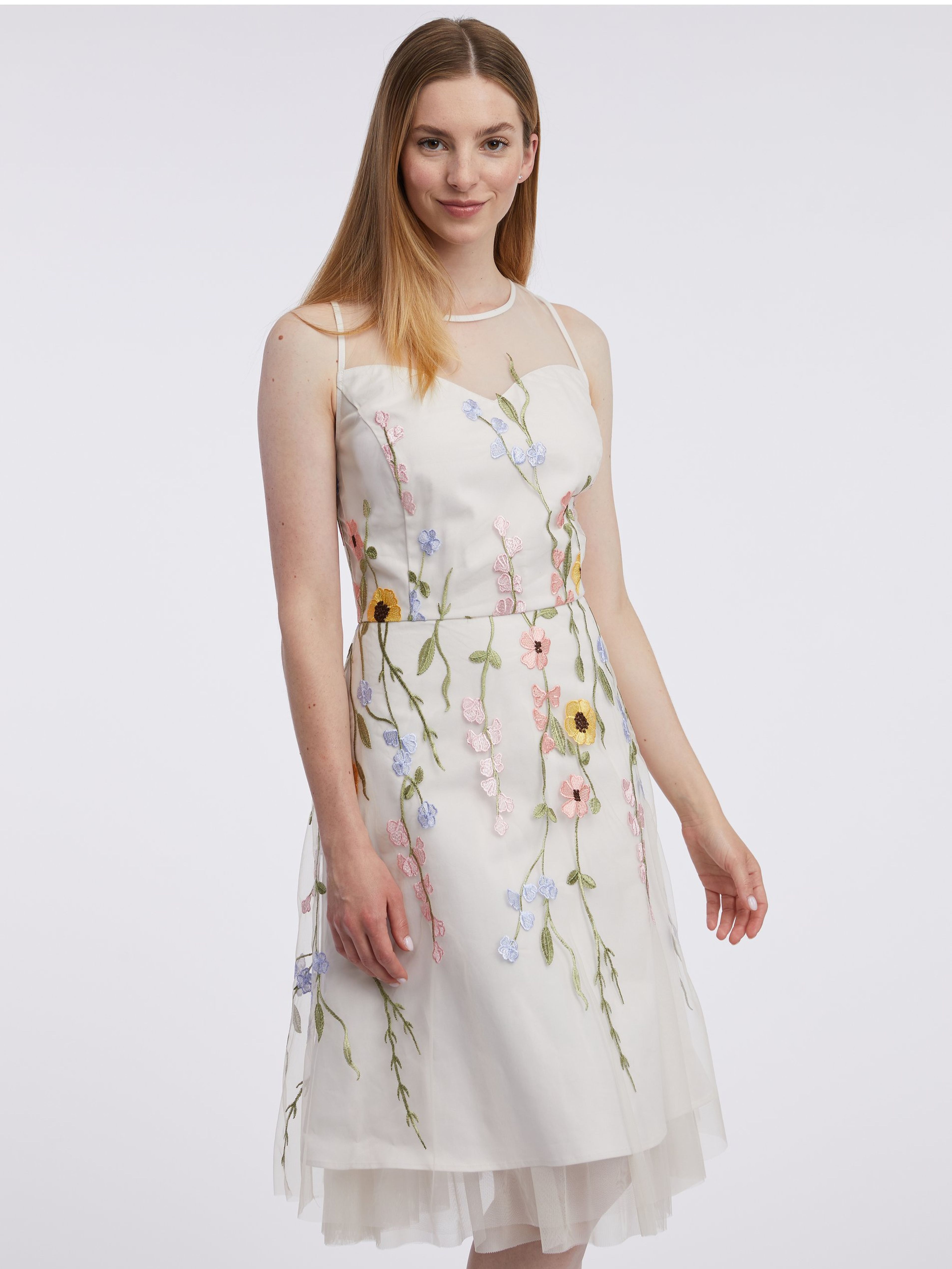Biała damska sukienka do kolan w kwiaty ORSAY
